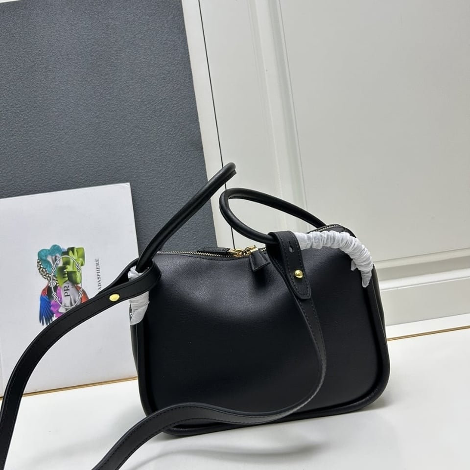 Prada Darling Handbag Black 25Cm view 6
