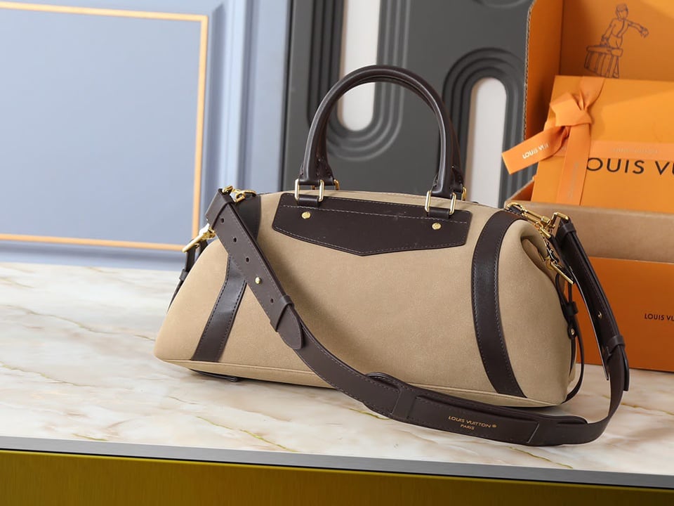 Louis Vuitton LV Biker PM Bag Hazelnut Color 30cm M26640 view 3