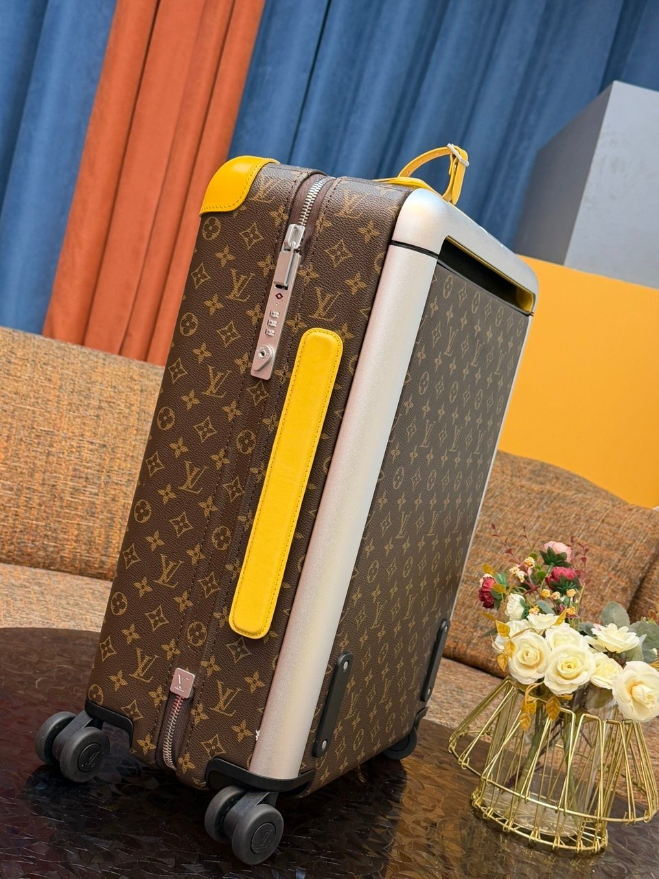 Lv Horizon 55 Monogram Brown Carry-On Suitcase 55cm/21.6in view 6