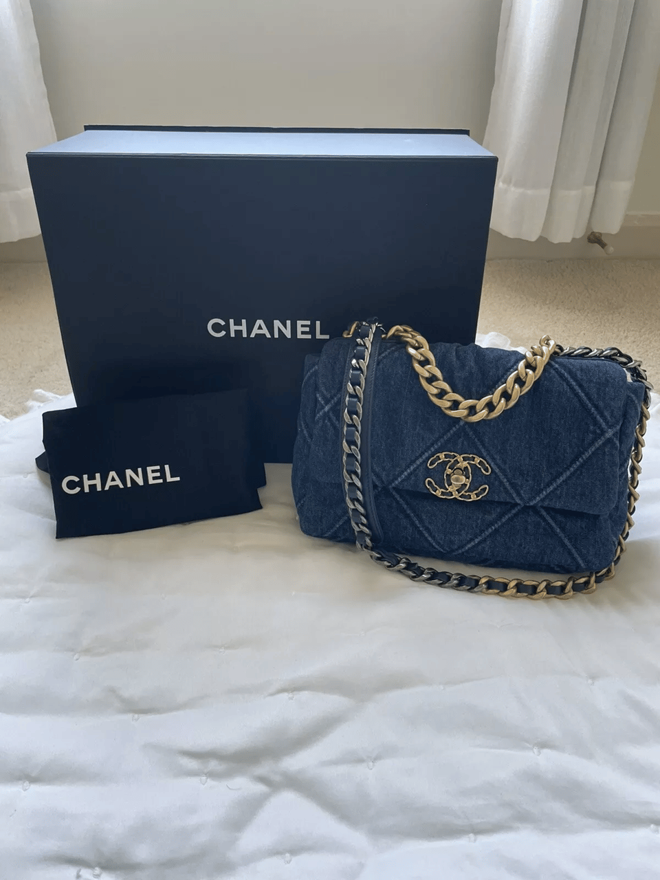 Chanel 19 Flap Denim Bag Blue 26cm/10.2in view 4