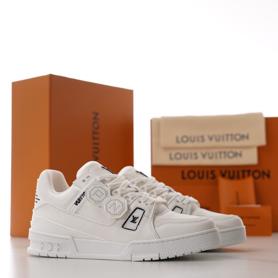 Louis Vuitton LV Trainer Sneaker White for Men view 9