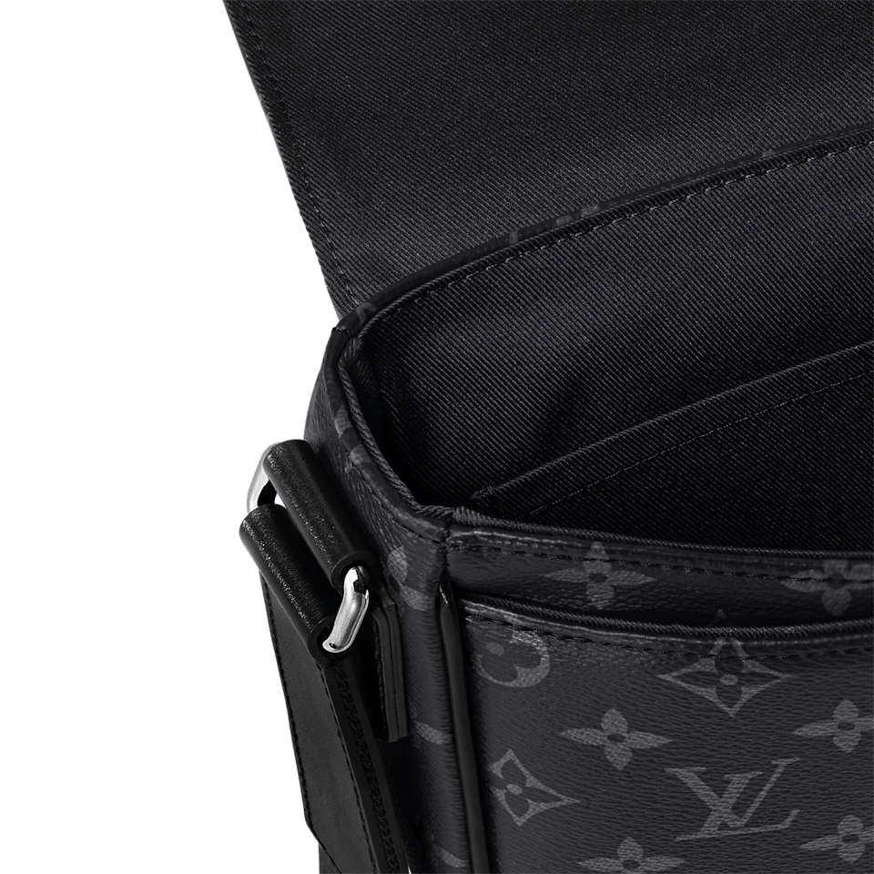 Louis Vuitton District Pm Bag Monogram Black 26Cm M46255 For Men view 7