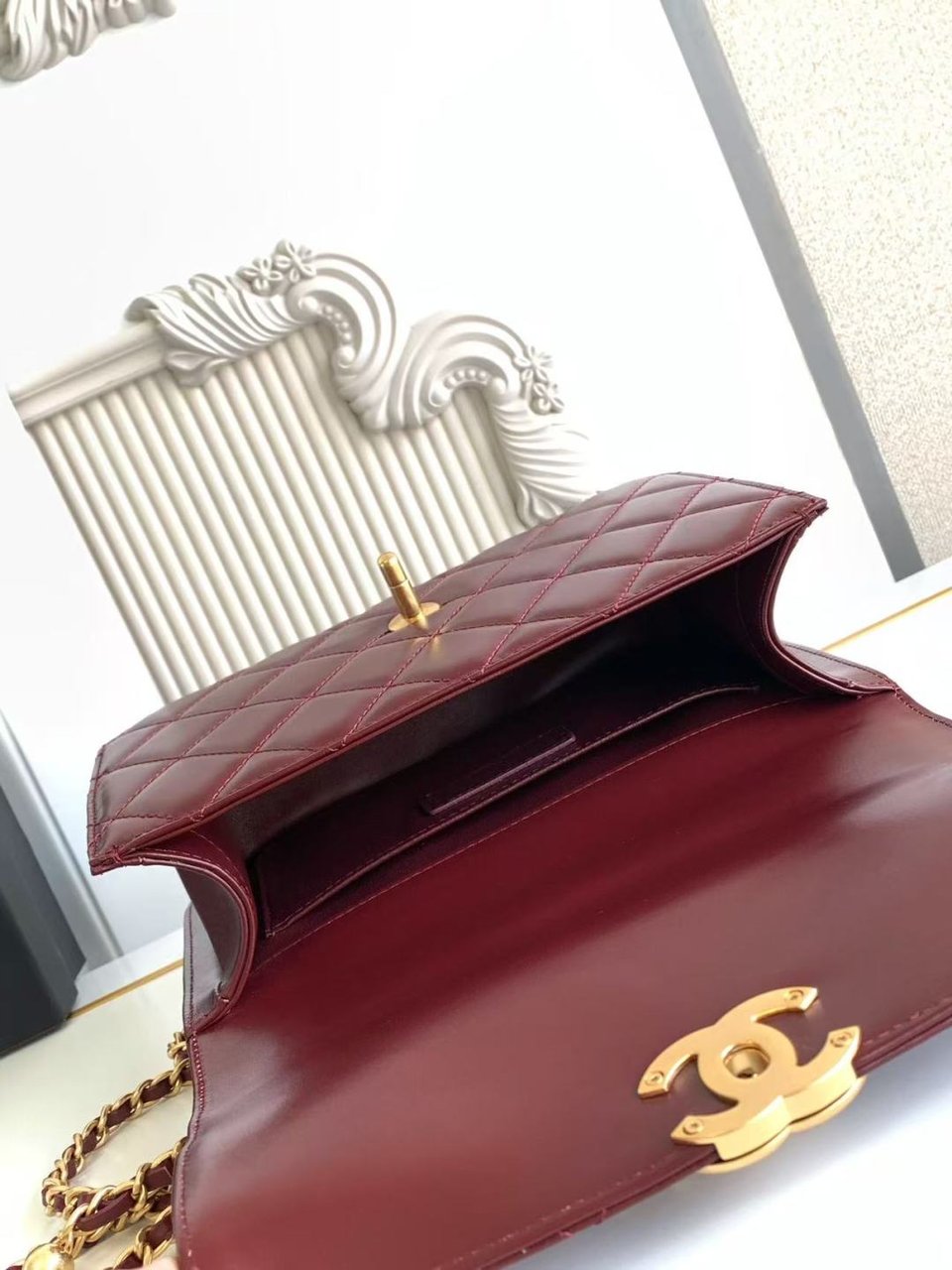 Chanel Calfskin Quilted Perfect Fit Flap Red 22cm view 6