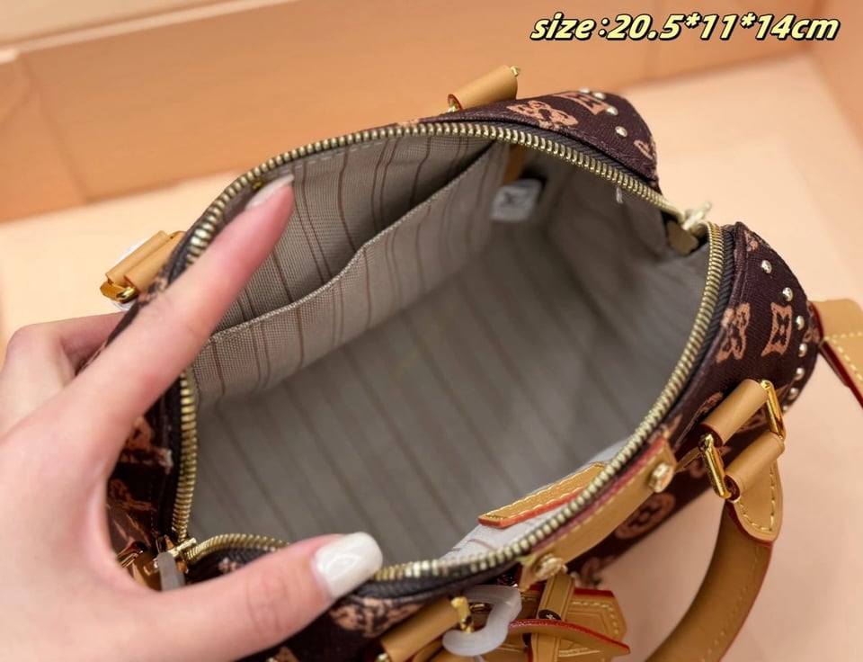 Louis Vuitton Speedy Trunk 20-Pack Box Bag Monogram Origine 16 cm M28102 view 4