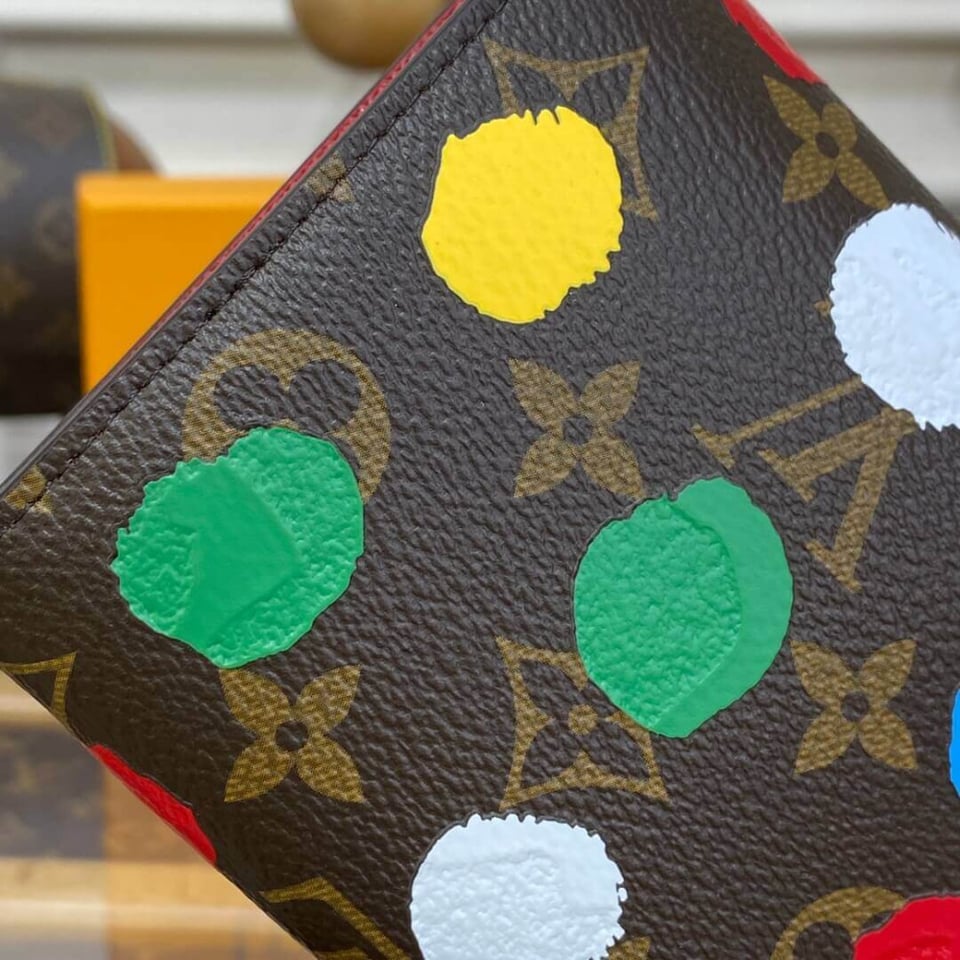 Louis Vuitton x Yayoi Kusama Sarah Wallet view 8