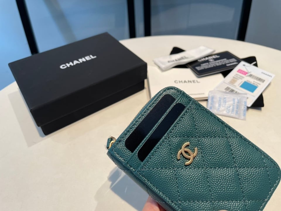 Chanel Zipped Coin Purse 11 Ocean Grained Calfskin view 4