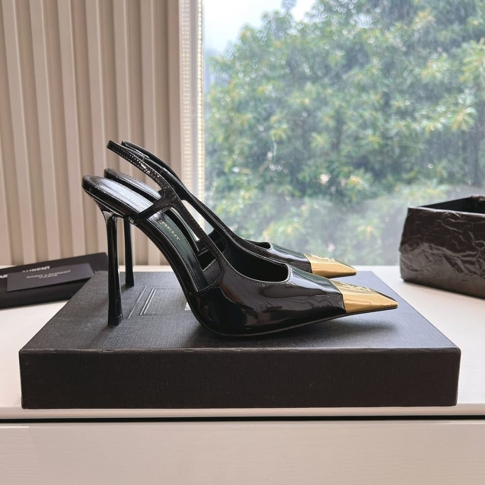 Saint Laurent Jeanne Slingback Pumps Black And Gold 800164Aadx21000 view 4