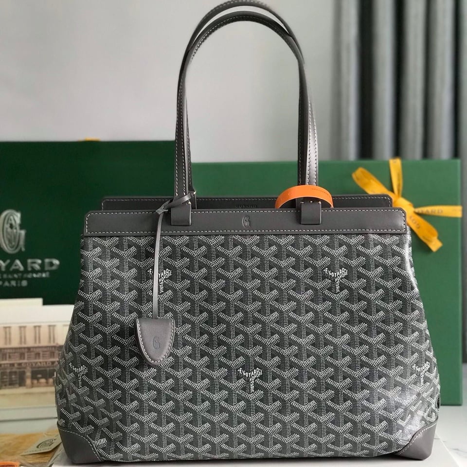 Goyard Bellechasse Biaude Pm Bag 36cm Gray Goyardine Canvas And Calfskin Trim view 11