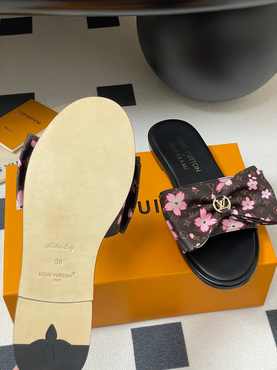 Louis Vuitton x Takashi Murakami Lily Flat Mule Bow Slide Sandals Black 1AGVYA view 10