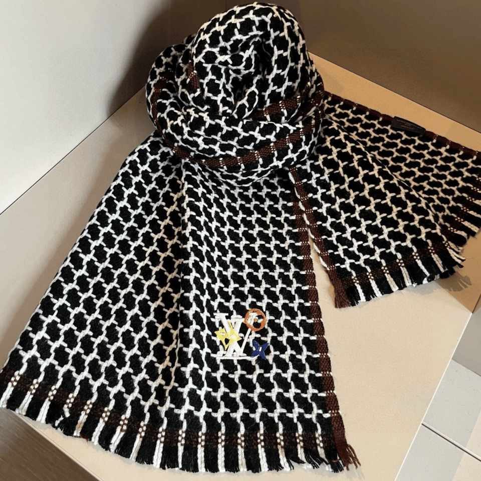 Louis Vuitton Damier Check Cashmere Scarf Black For Women 190cm view 2