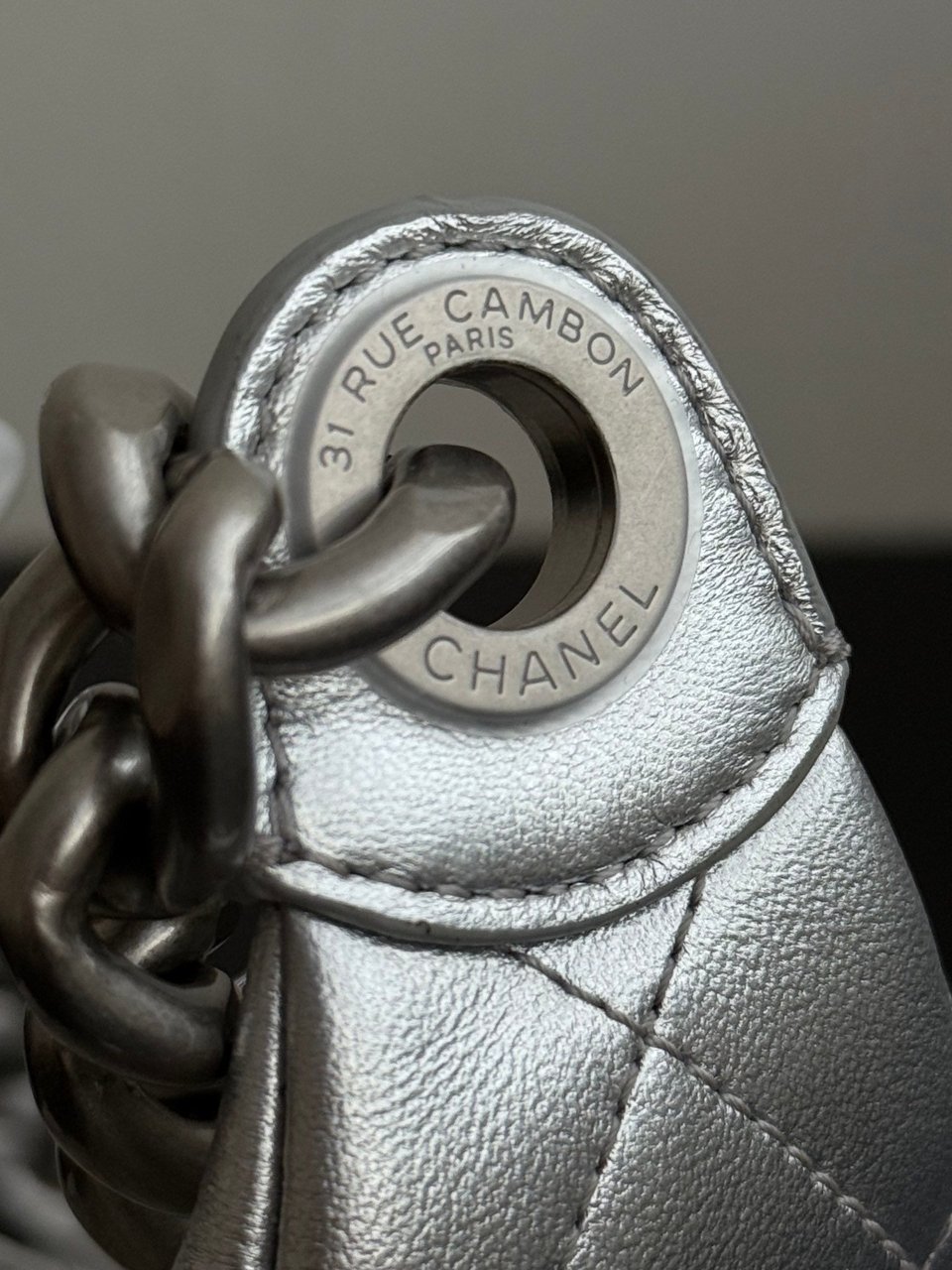 Chanel 25C Hobo Bag Silver Spring/Summer 2025 Collection 32cm/12.2cm view 7