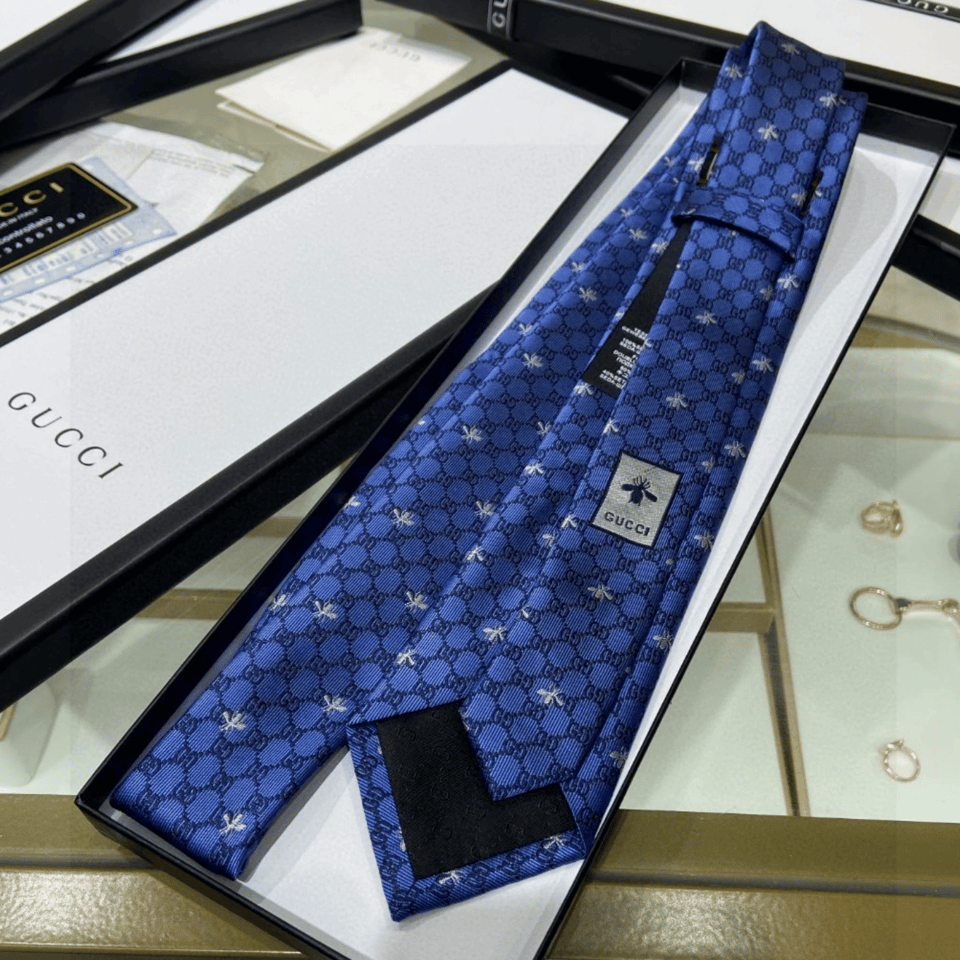 Gucci Necktie Versatile Canvas Tie For Men view 3