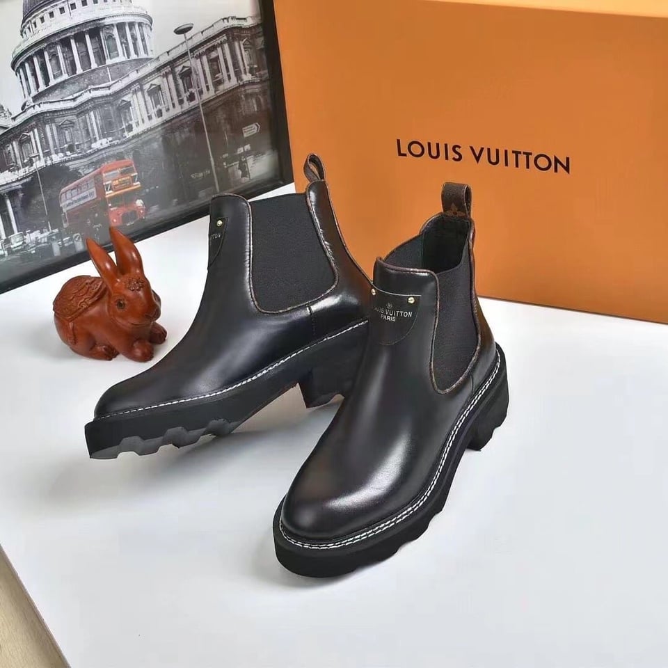 Louis Vuitton Beaubourg Ankle Boots Calf Leather Black view 3