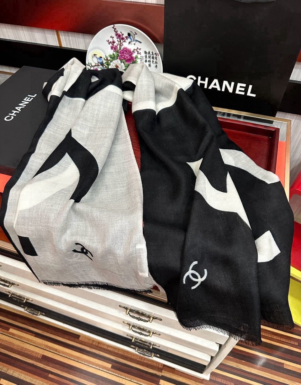 Chanel Silk Shawl CC Logo Colorblock Black – White For Women 200cm view 3