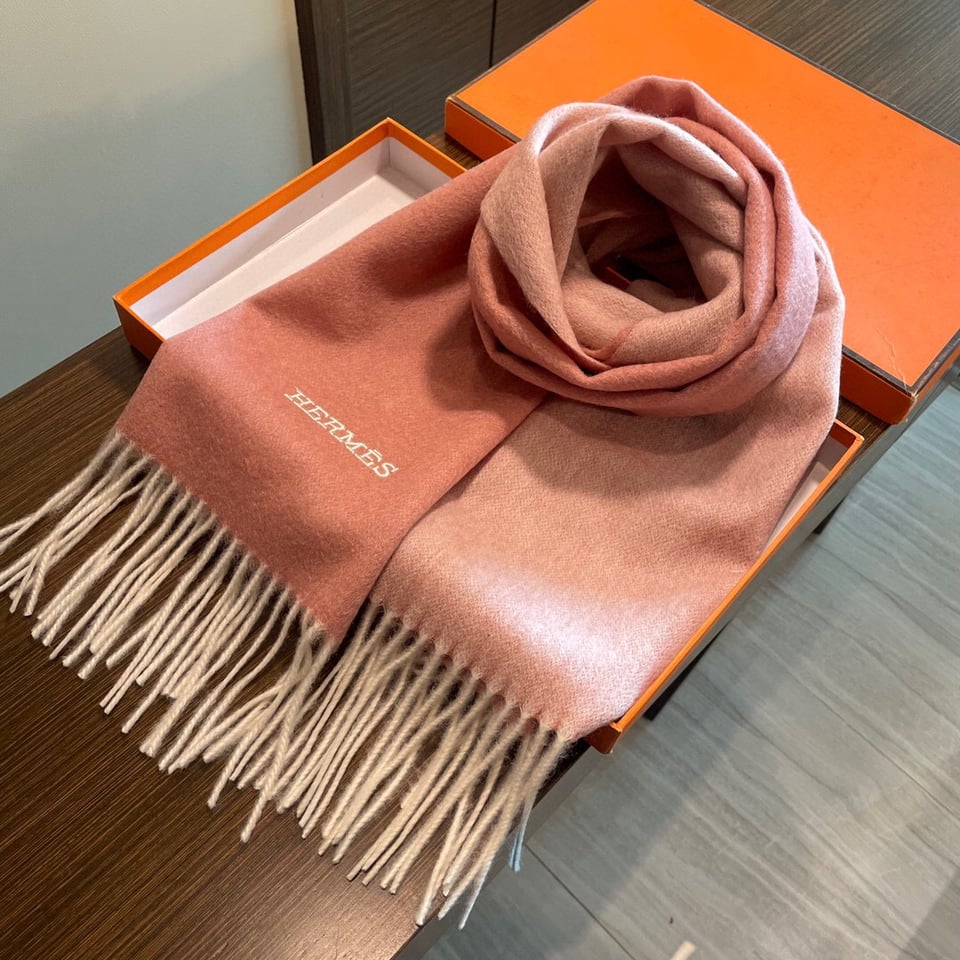 Hermes Cashmere Scarf Ombre Pink For Women 180cm