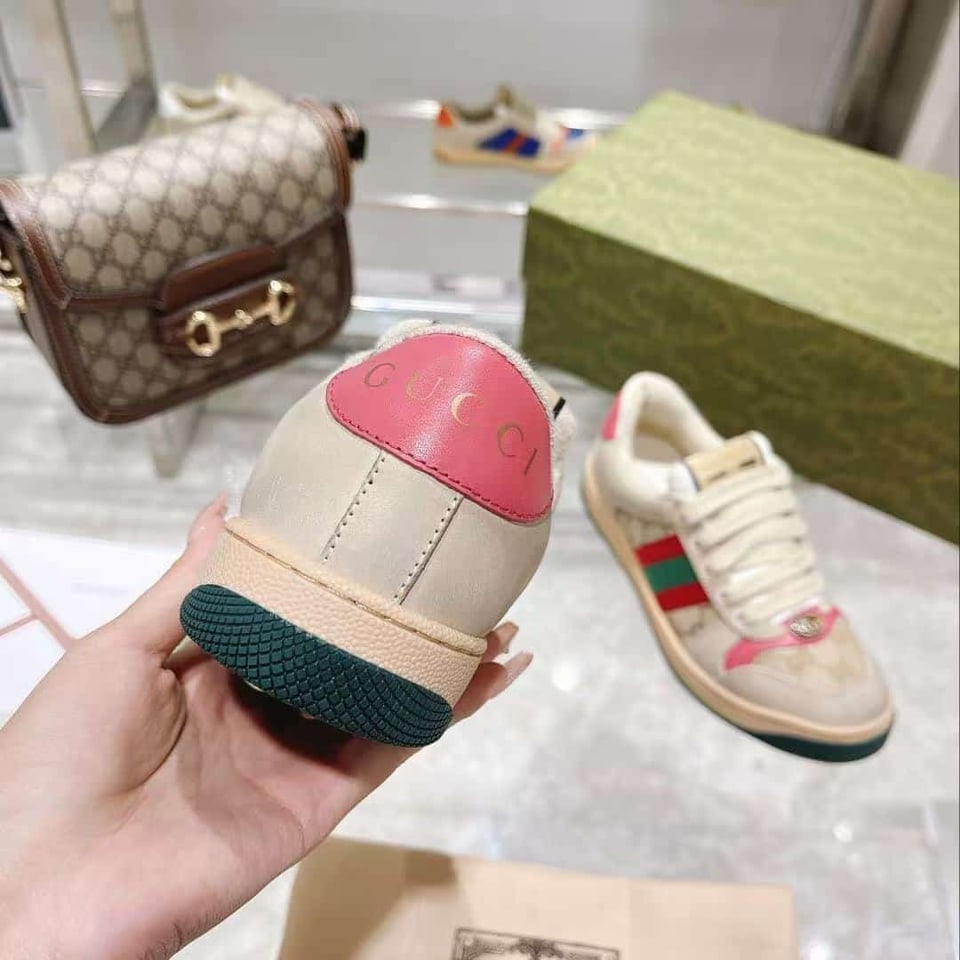 Gucci Gg Screener Distressed Gg Canvas Pink 546551 9Y920 9665 view 9