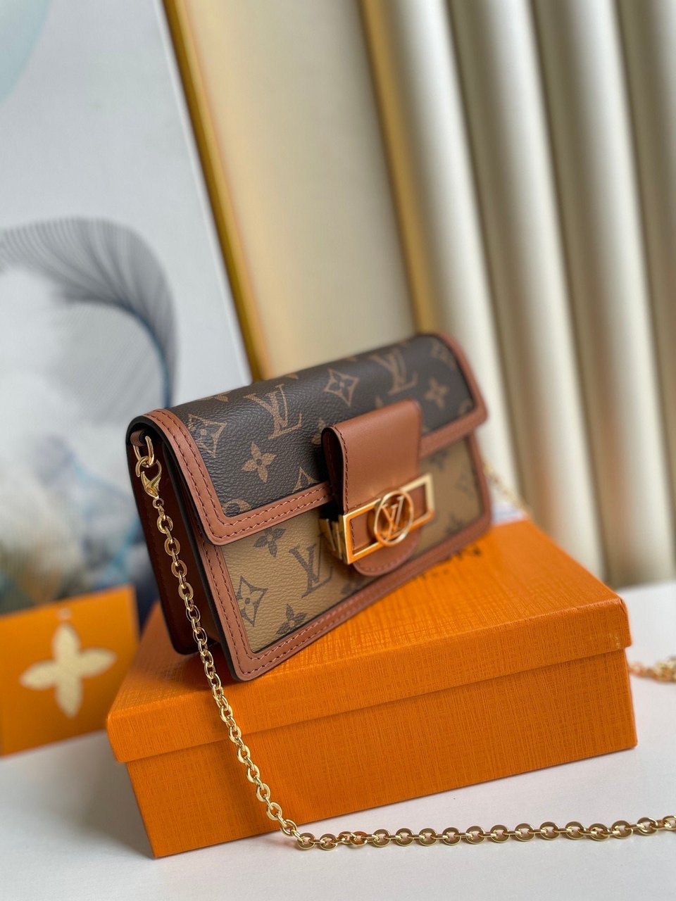 Louis Vuitton Dauphine Chain Wallet 18Cm view 3