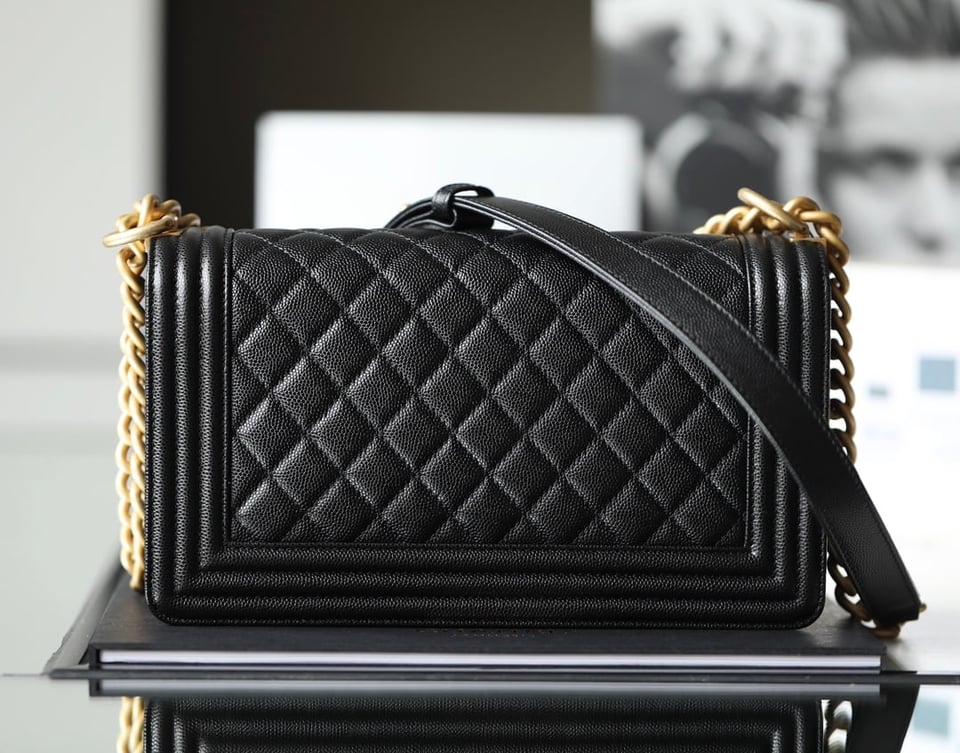 Chanel Medium Boy Quilted Gold Chain Black 25Cm view 6