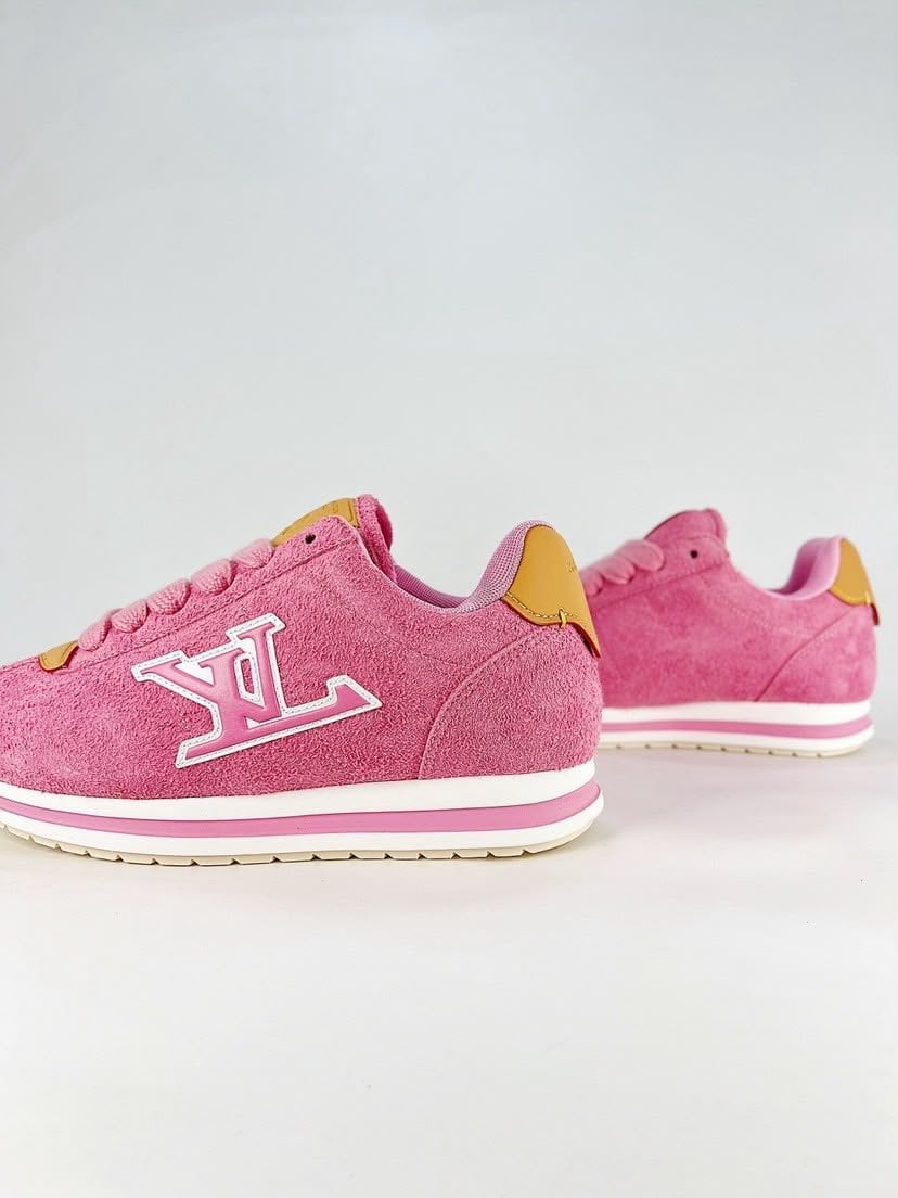 Louis Vuitton Buttersoft Sneakers Pink Color Suede Calfskin 1AKDF8 view 9