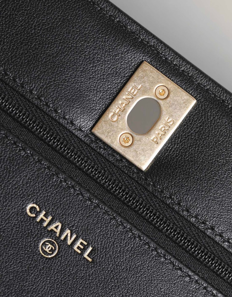 Chanel 24S Woc 19Cm Black Calfskin Pearl Ball view 5