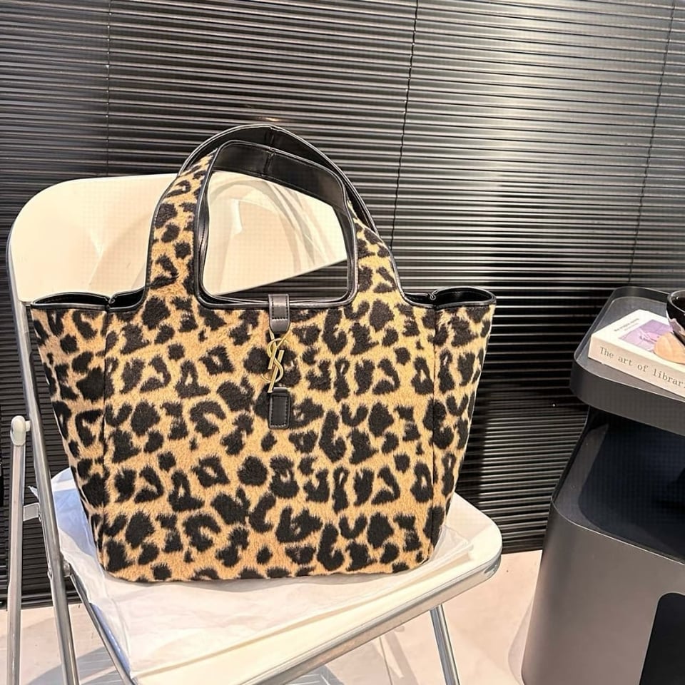 Saint Laurent Le 5 A 7 Bea In Pony Hair Leather Leopard 31Cm view 3