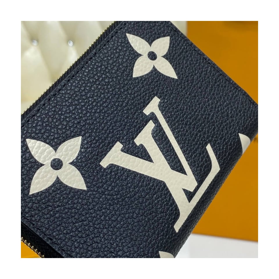 Louis Vuitton Zippy Coin Purse Wallet in Giant Monogram Leather view 6
