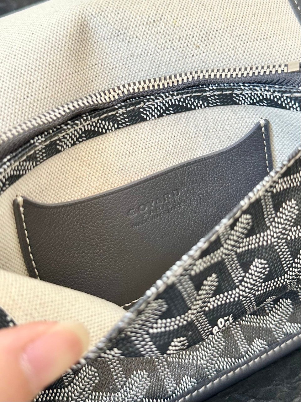 Goyard Plumet Pocket Wallet 20 Cm Grey Black Goyardine Canvas And Lambskin Trim view 4