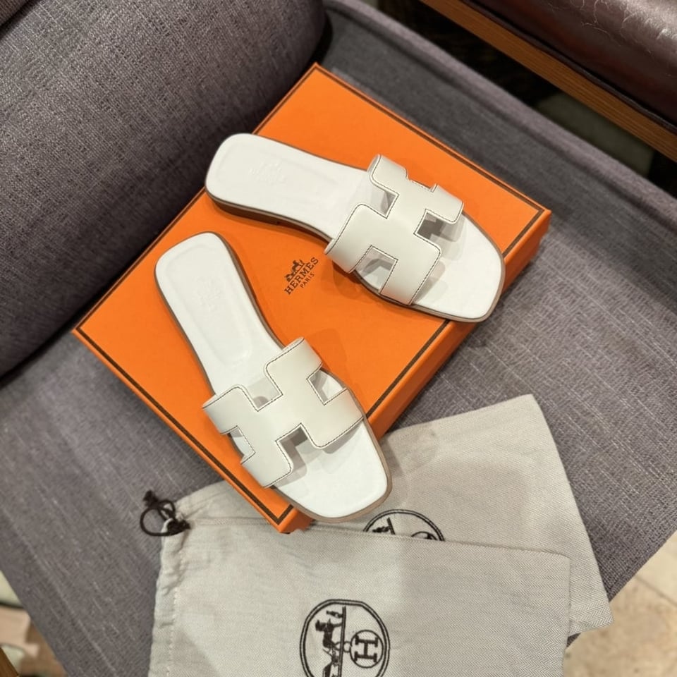 Hermes Oran Sandal Blanc view 4
