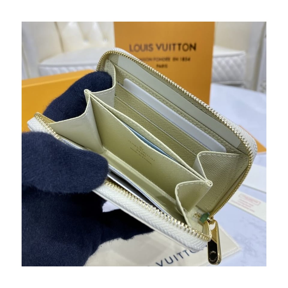 Louis Vuitton Damier Azur Zippy Coin Purse Beige view 11