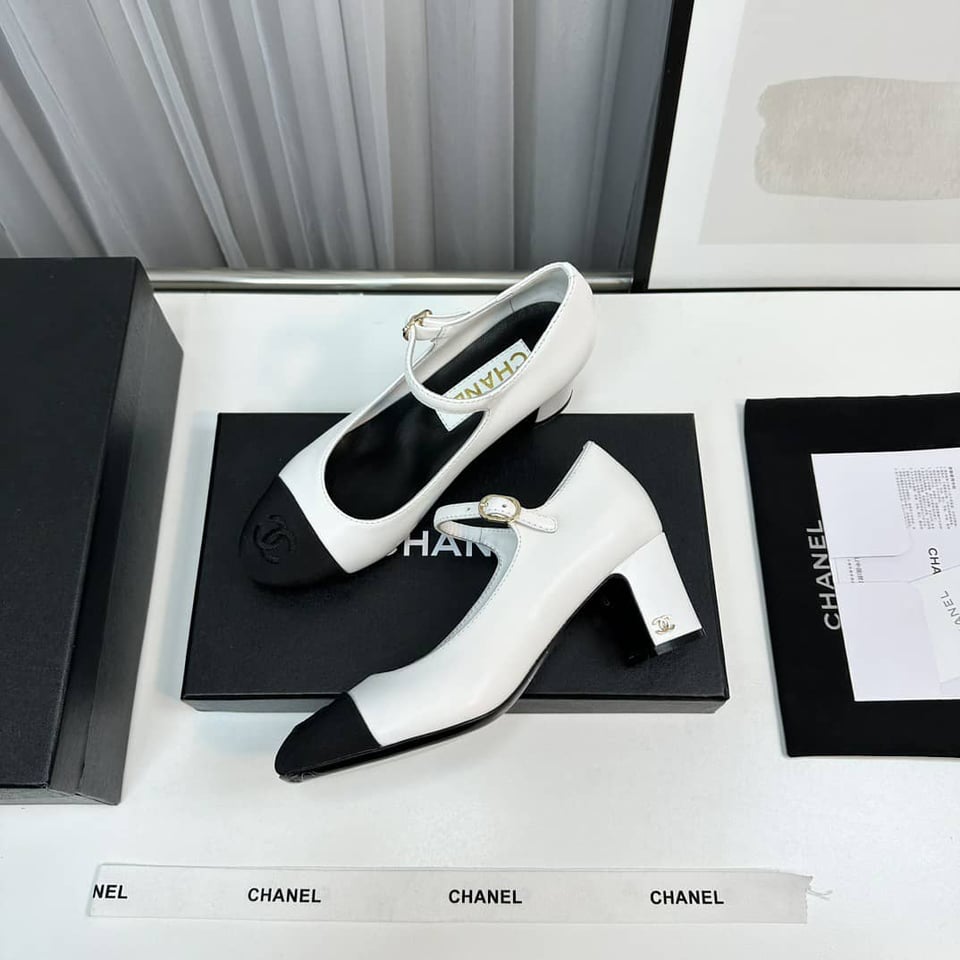 Chanel Mary Janes White G45118 view 5