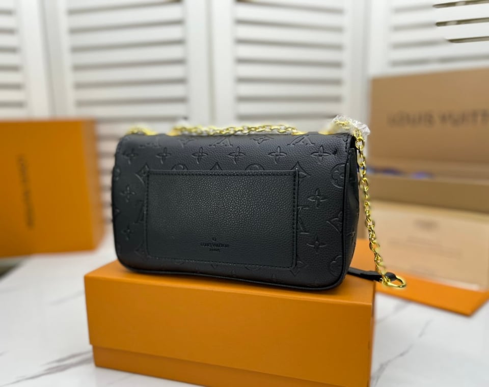 Louis Vuitton Marceau Black Leather Bag M46200 view 5