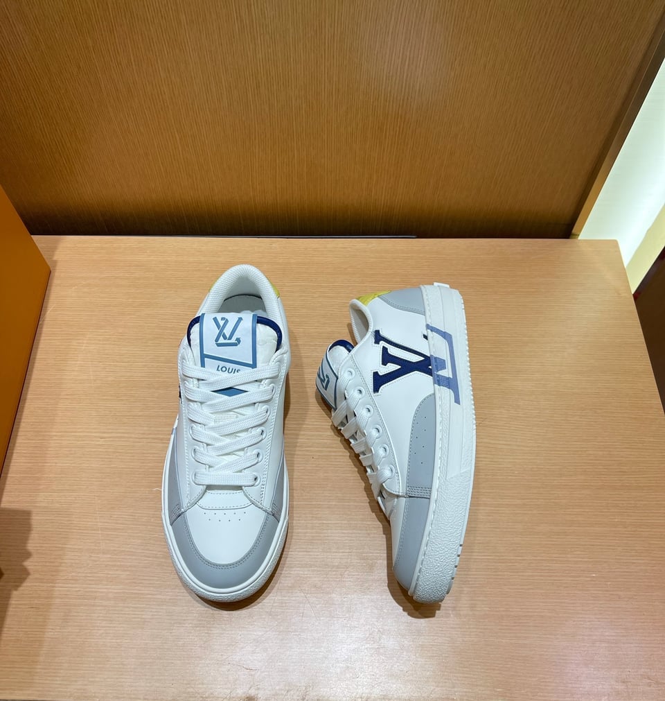 Louis Vuitton Charlie Sneaker 1A9Jlt view 3