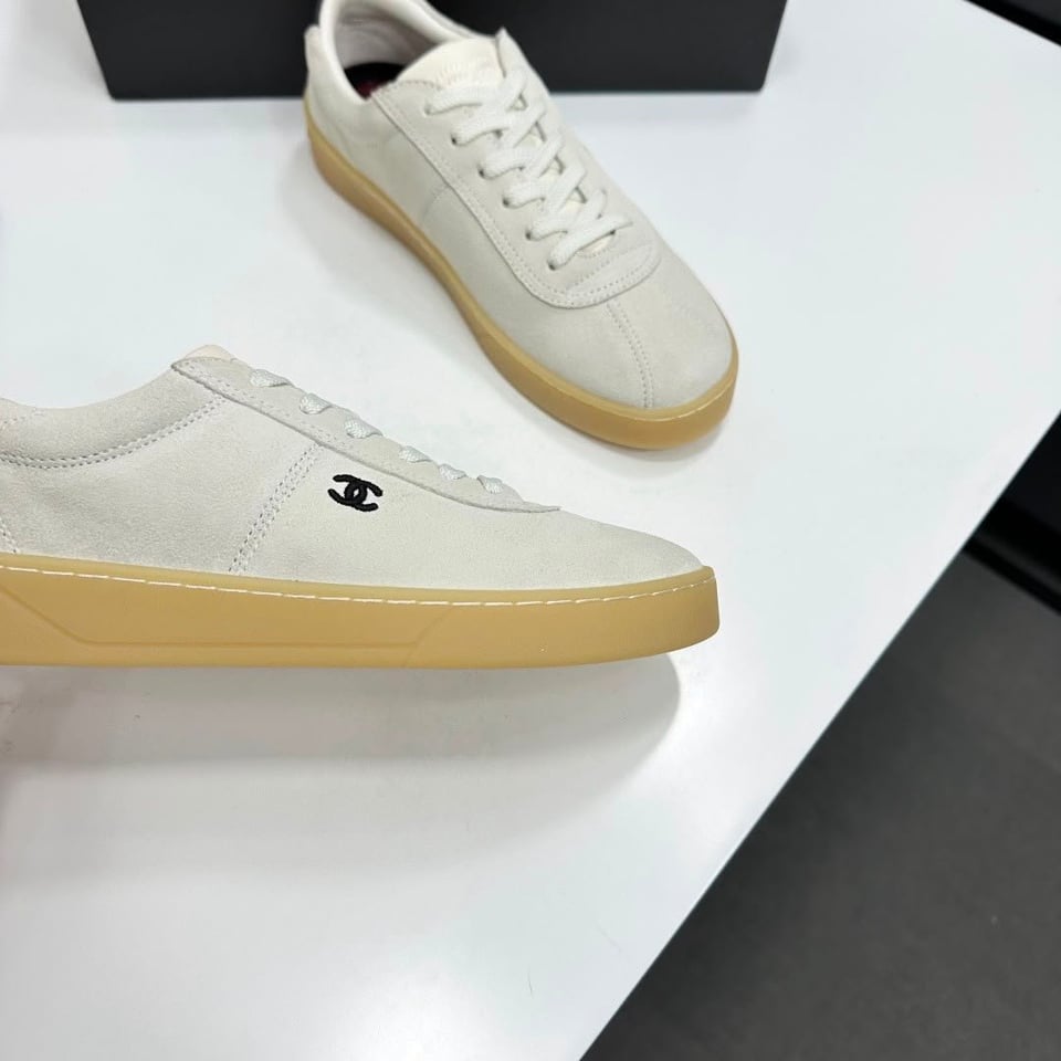 Chanel Sneakers Velvet Effect Leather &amp; Leather Black &amp; White G47271 view 7