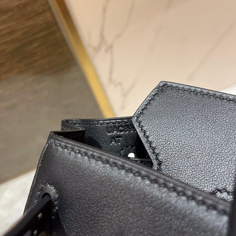 Hermes Birkin 25Cm Black Swift Leather Gold Hardware view 6