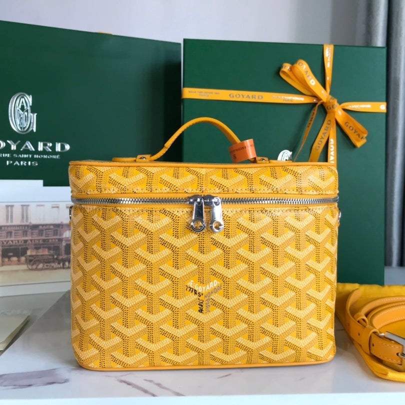 Goyard Muse Vanity Case 20 Cm Yellow Goyardine Canvas view 2