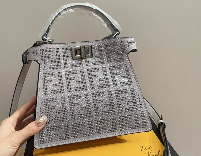 Fendi Peekaboo Iseeu Petite Silver Leather Bag With Crystal Ff Motif 21Cm view 4