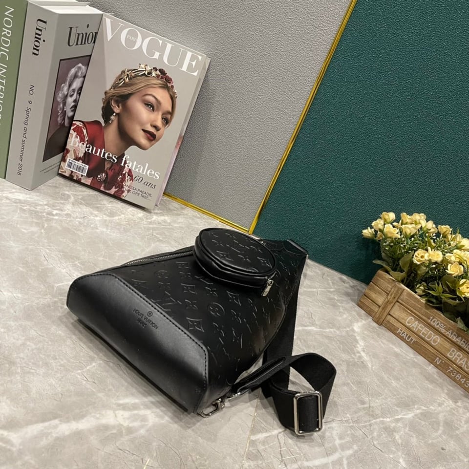 Louis Vuitton Duo Sling Bag Full Black 42Cm M30936 view 8