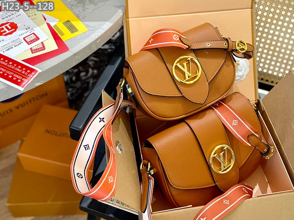 Louis Vuitton Pont 9 Soft Pm Orange 20Cm M58729 view 3