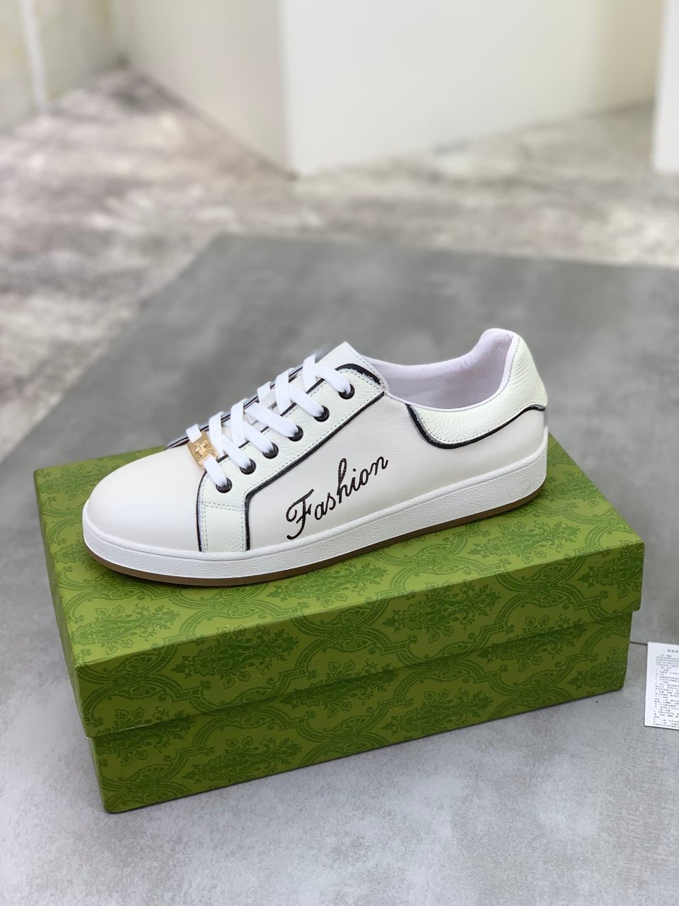 Gucci Classic Fashion Sneaker With Edge White view 8