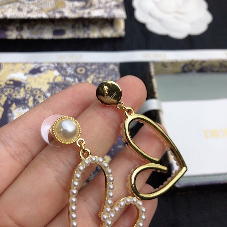 Chanel Heart Gold Earrings view 8