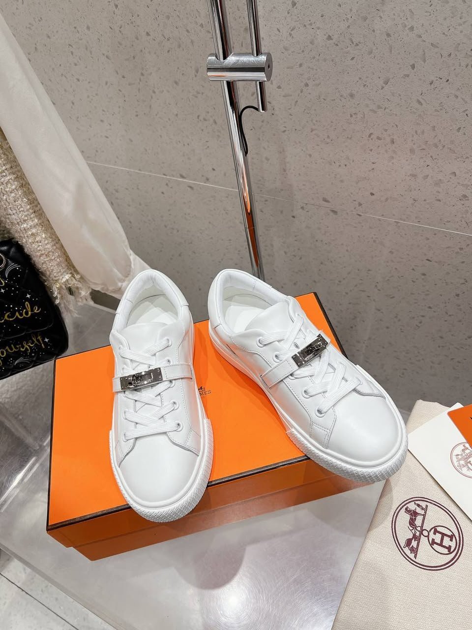 Hermes Sneakers Day Blanc Color Calfskin H252883ZH90390 view 10