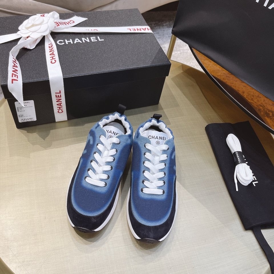 Chanel Neon Denim Lace Up Low Top Trainer Sneaker Blue G37494 Y55237 K2847 view 6
