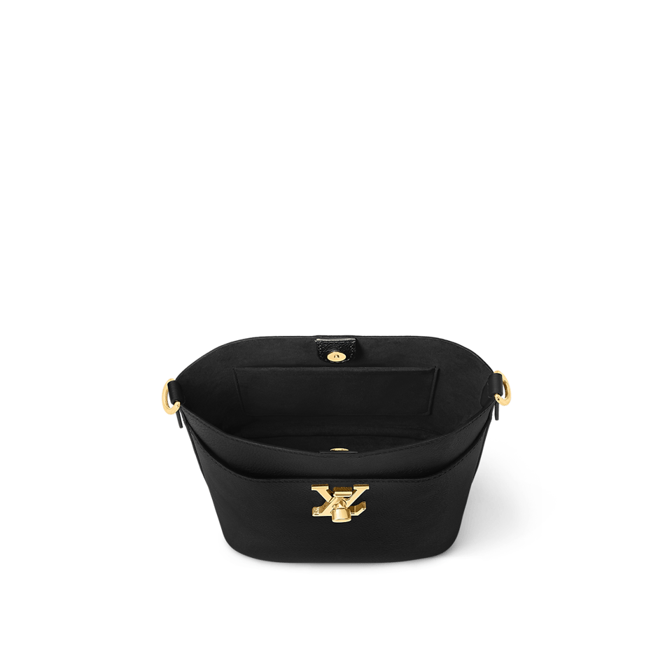 Louis Vuitton Lock And Walk M24006 view 6