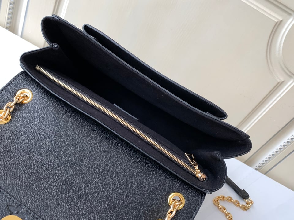 Louis Vuitton Vavin Pm 25Cm Black M44151 view 10