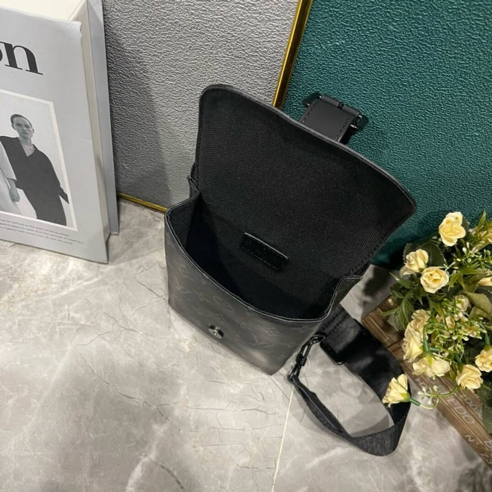 Louis Vuitton Monogram Eclipse Saumur Slingbag 26cm/10.25in Black M45912 view 6