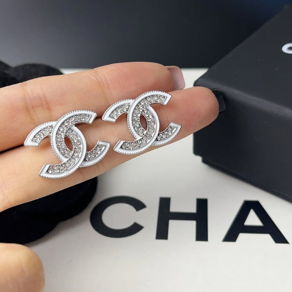 Chanel Stud Earrings Silver White And Crystal Abe867 B19263 Naddv view 3