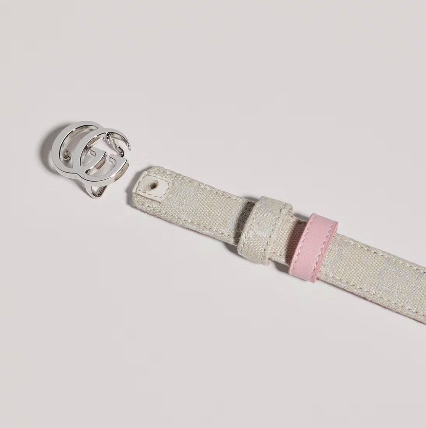 Gucci Reversible GG Marmont Thin Belt Pink And Ivory GG Canvas ‎A002CC FAGA9 8563 view 5