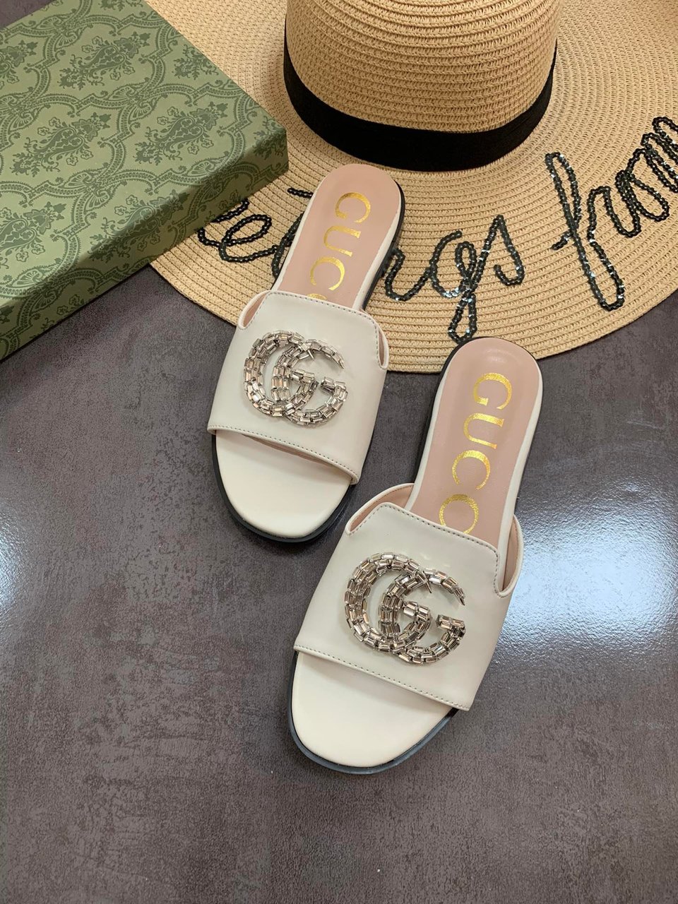 Gucci Double G Slippers Leather Beaded In White view 7