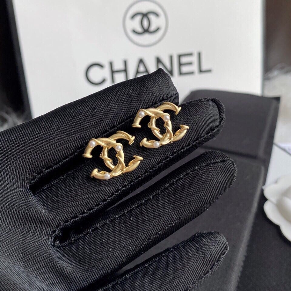 Chanel Cc Gold Earrings view 5