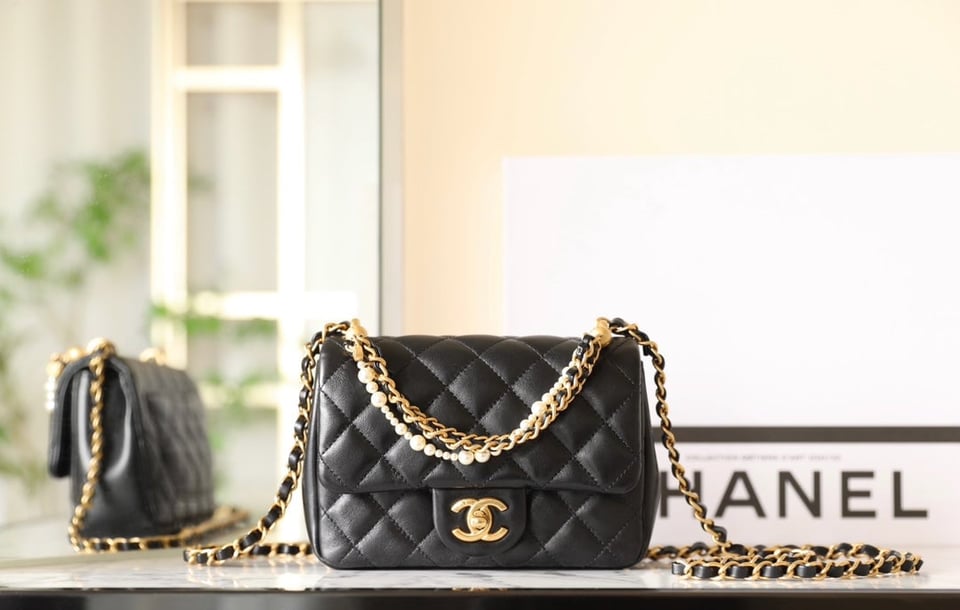Chanel 24P Mini Flap Bag 17Cm Black Lambskin Pearl Chain view 7